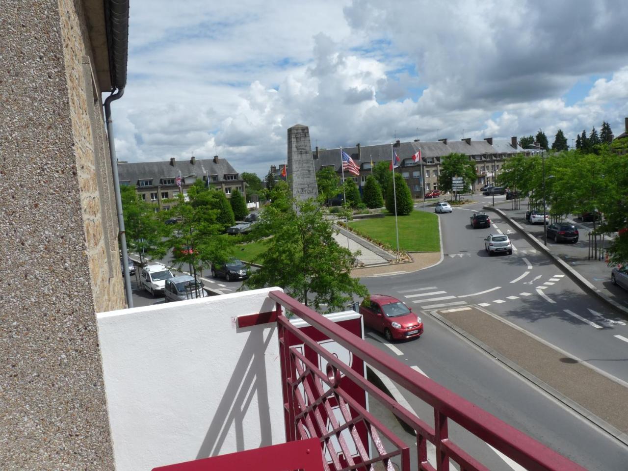 Hotel Patton Avranches Exterior photo